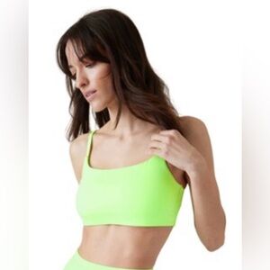 Athleta Scoop Bikini Swimsuit Top D-DD Cup Sz XL in Electric Green!